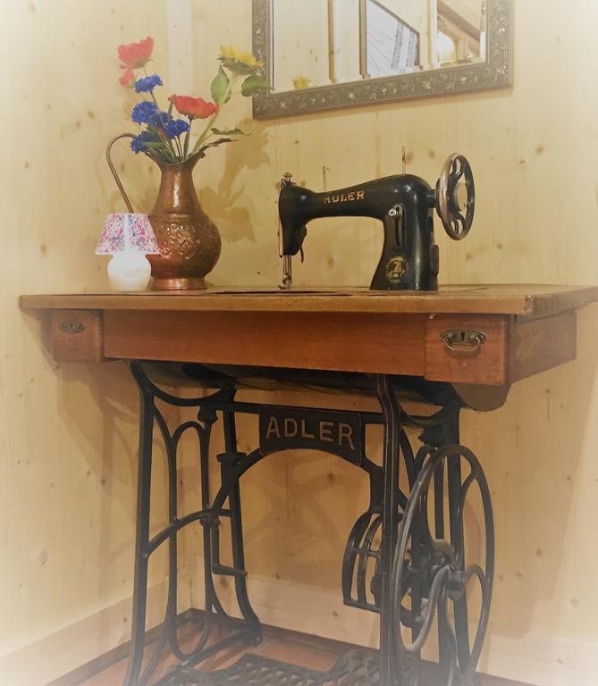 Hotel Restaurant Kroell Waengle ภายนอก รูปภาพ