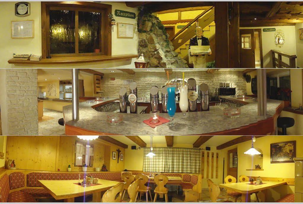 Hotel Restaurant Kroell Waengle ภายนอก รูปภาพ